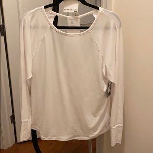 Gap fit workout shirt